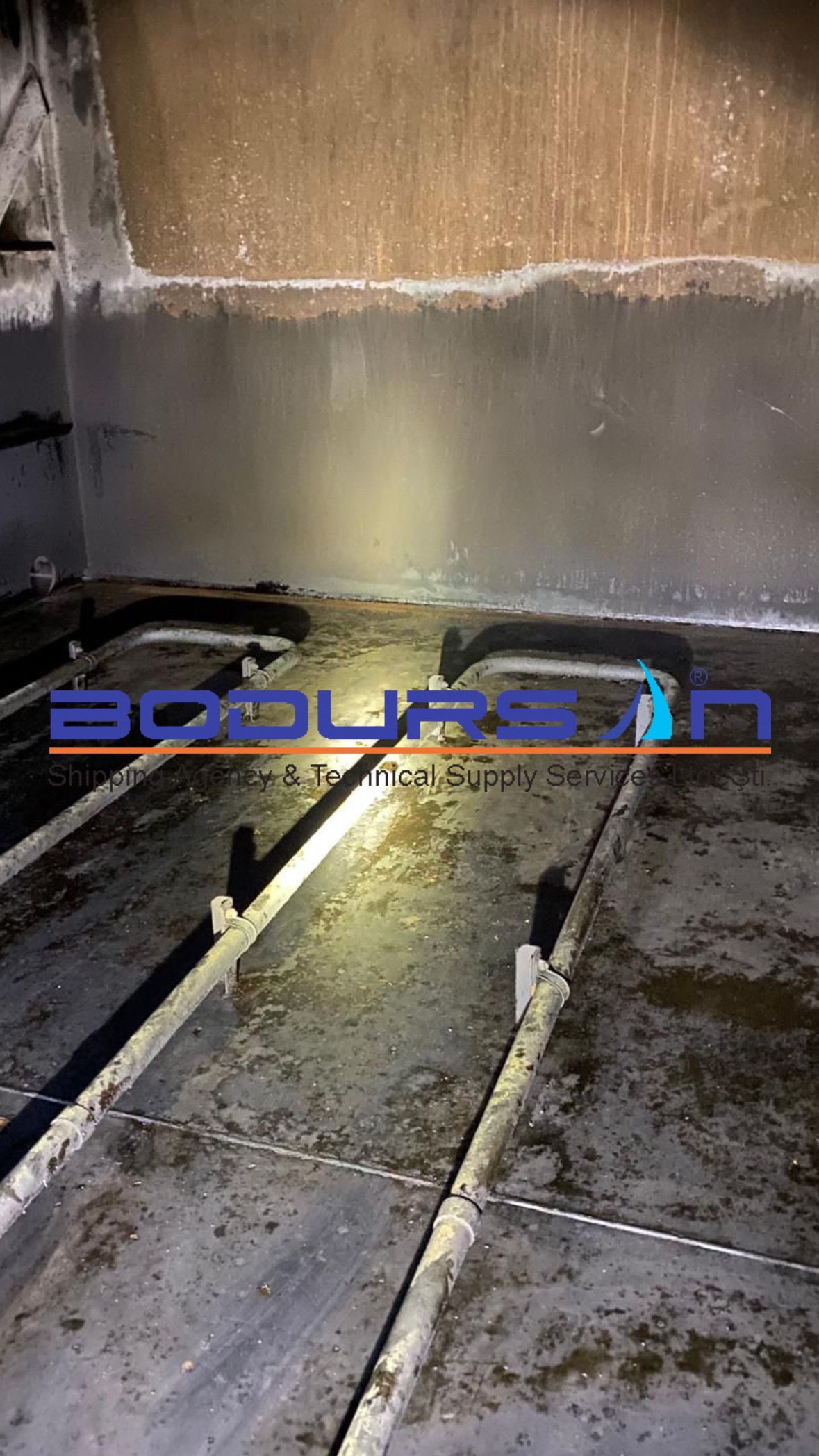 Demucking & Gas Free Services for Oil Tankers